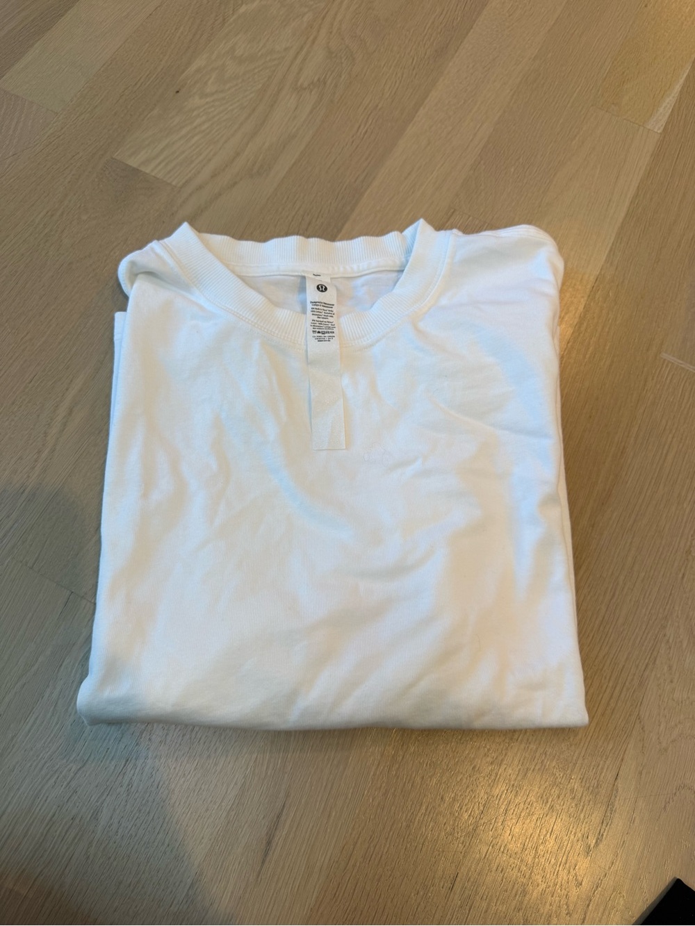 lululemon White Short Sleeve Tee